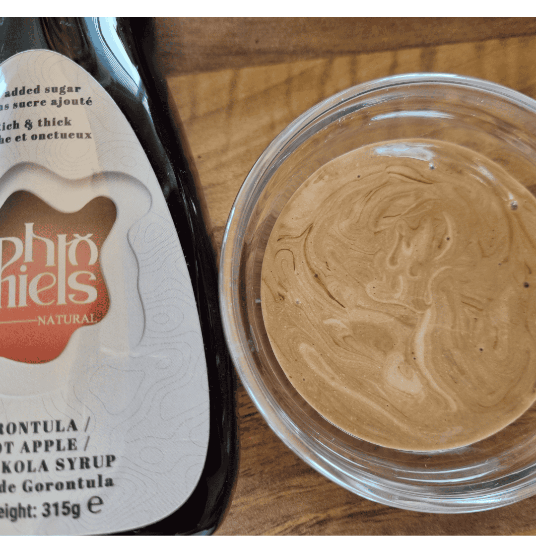 Gorontula Syrup: The Secret of Aphrodisiac Honey for Women 4 mixez le miel aphrodisiaque gorontula pour femmes avec du yaourt / Mix gorontula honey with yoghurt